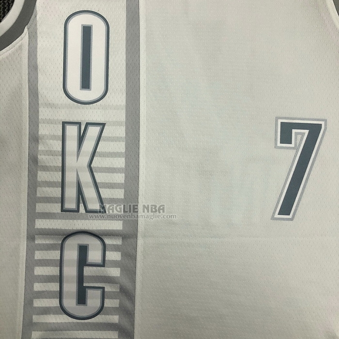 Maglia
 Carmelo Anthony NO 7 Oklahoma City Thunder Citta
 2021-22 Bianco

